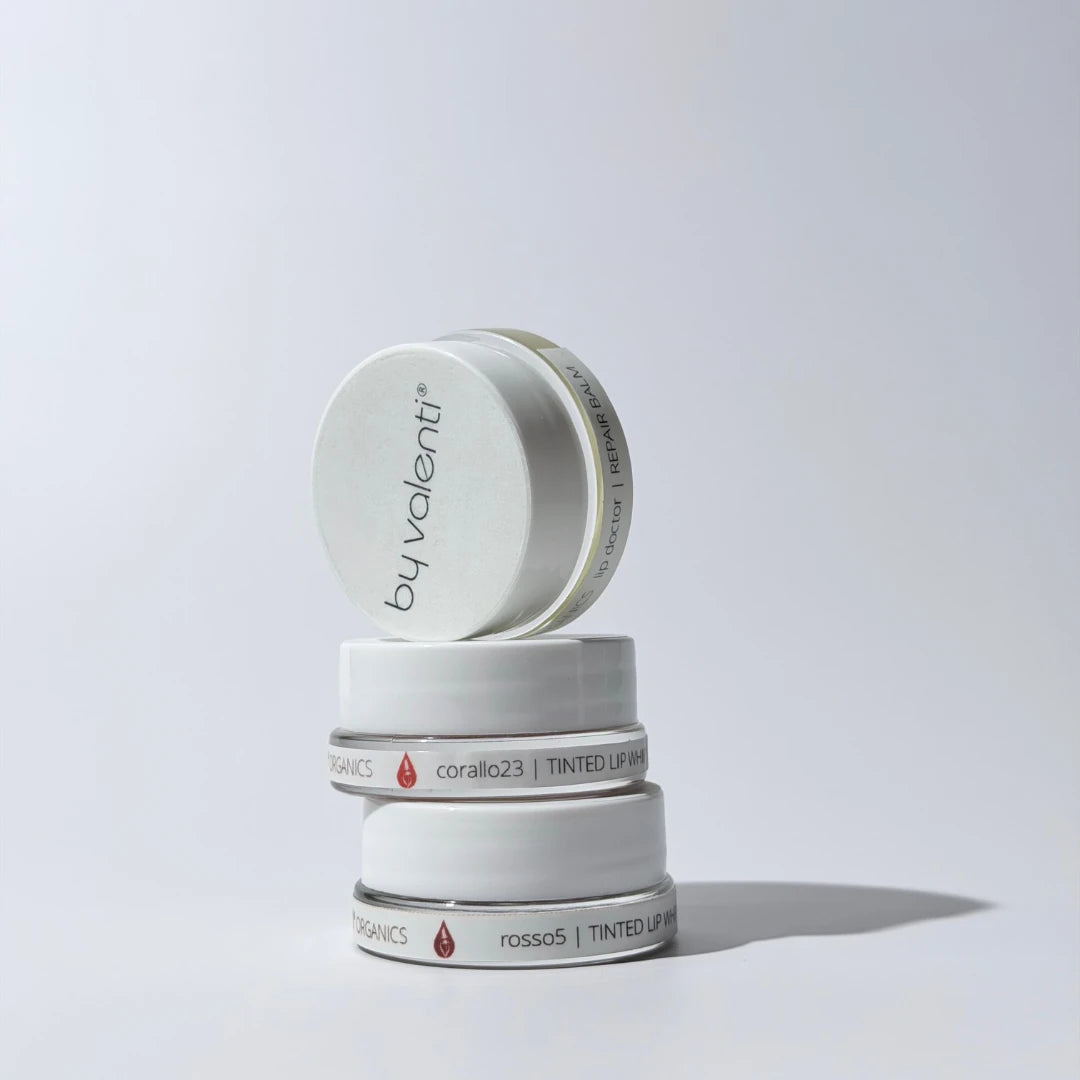 Soufflé di frusta per labbra colorato